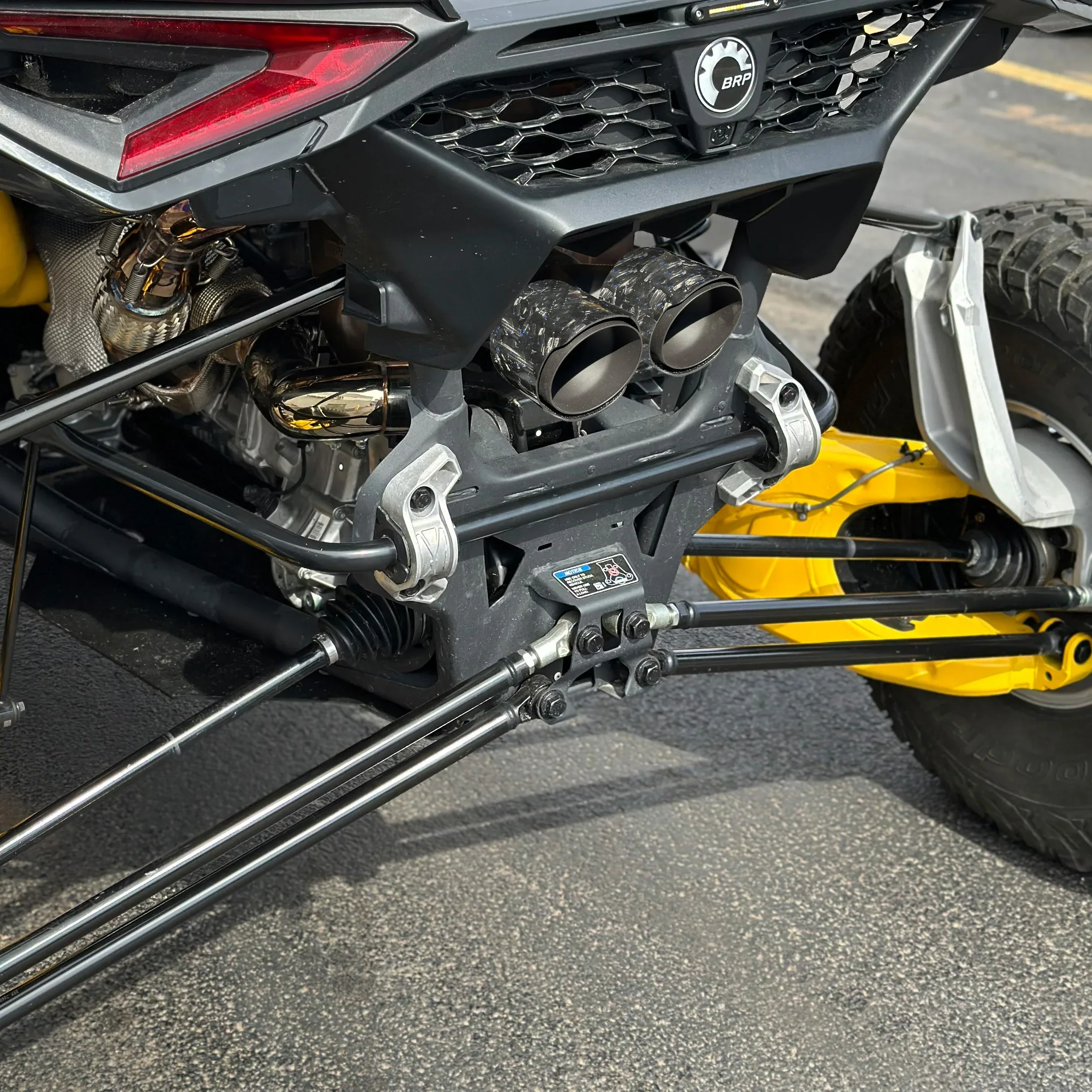 RPM Maverick R Carbon / Colored Dual Exhaust Tips - Image 20